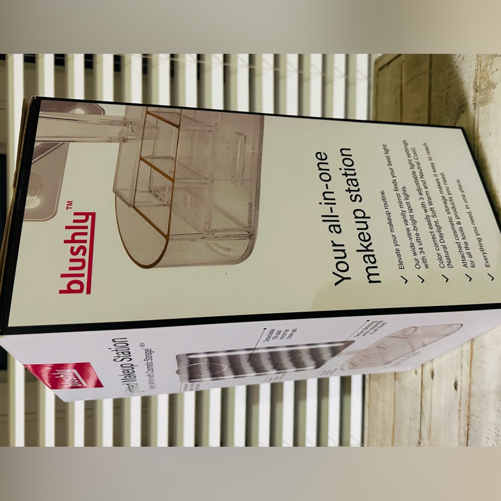 Lighted Makeup Station- New in box never opened